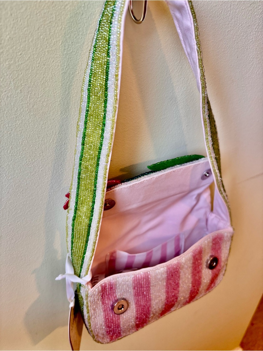 Viral Famous Tulip Handmade Pink Stripe Beaded Shoulder Bag - Picture 8 of 8